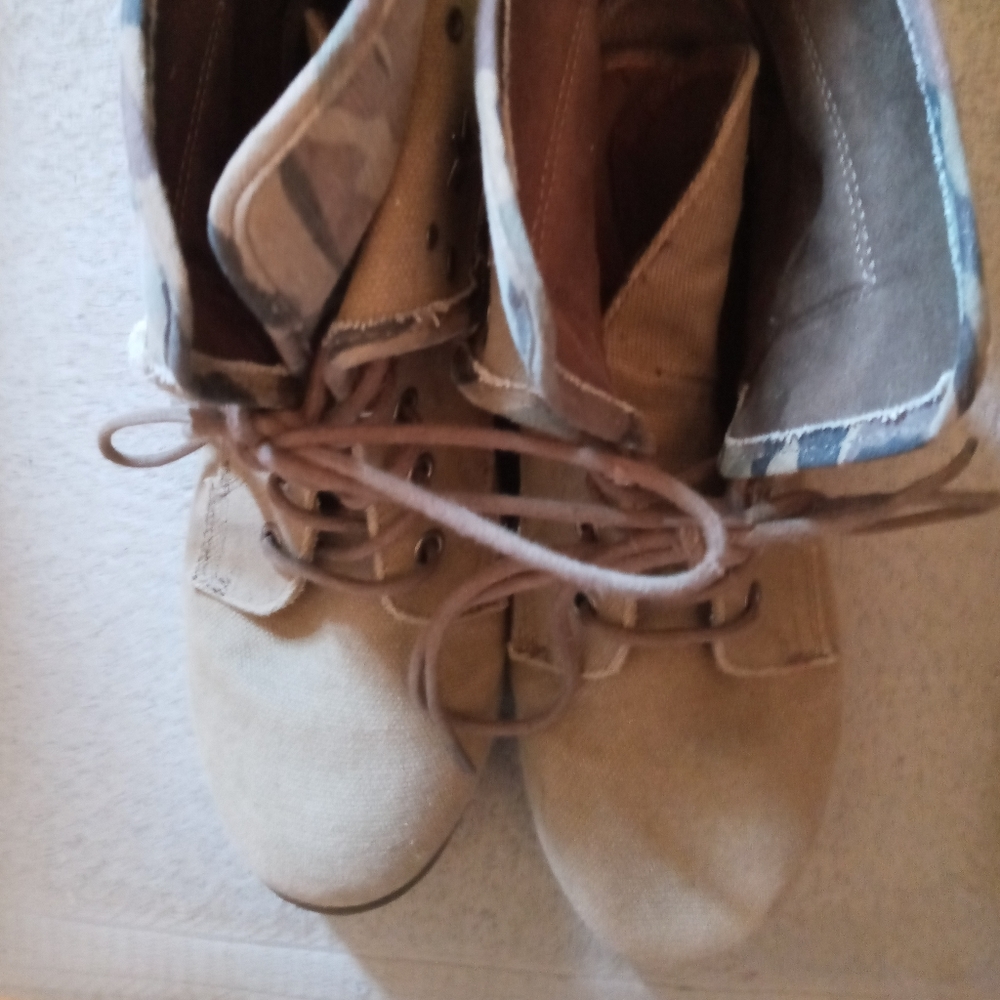 Combat boot - Picture 2 of 3